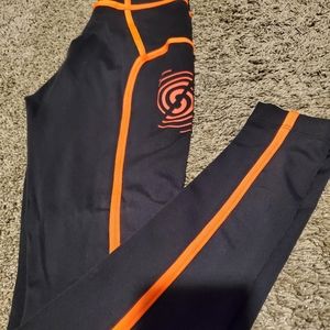 Strong by zumba leggings